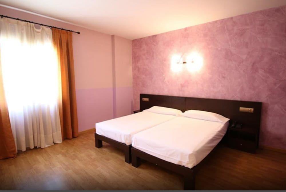 Hotel Alda Tordesillas Kültér fotó